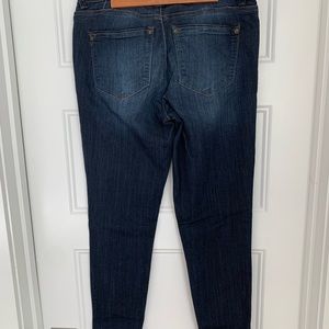 Wit and Wisdom size 8. Gently worn dark wash jeans.
